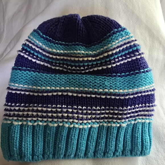 Youth Columbia Striped Knit Beanie Knit Fleece Winter Hat - Picture 2 of 6
